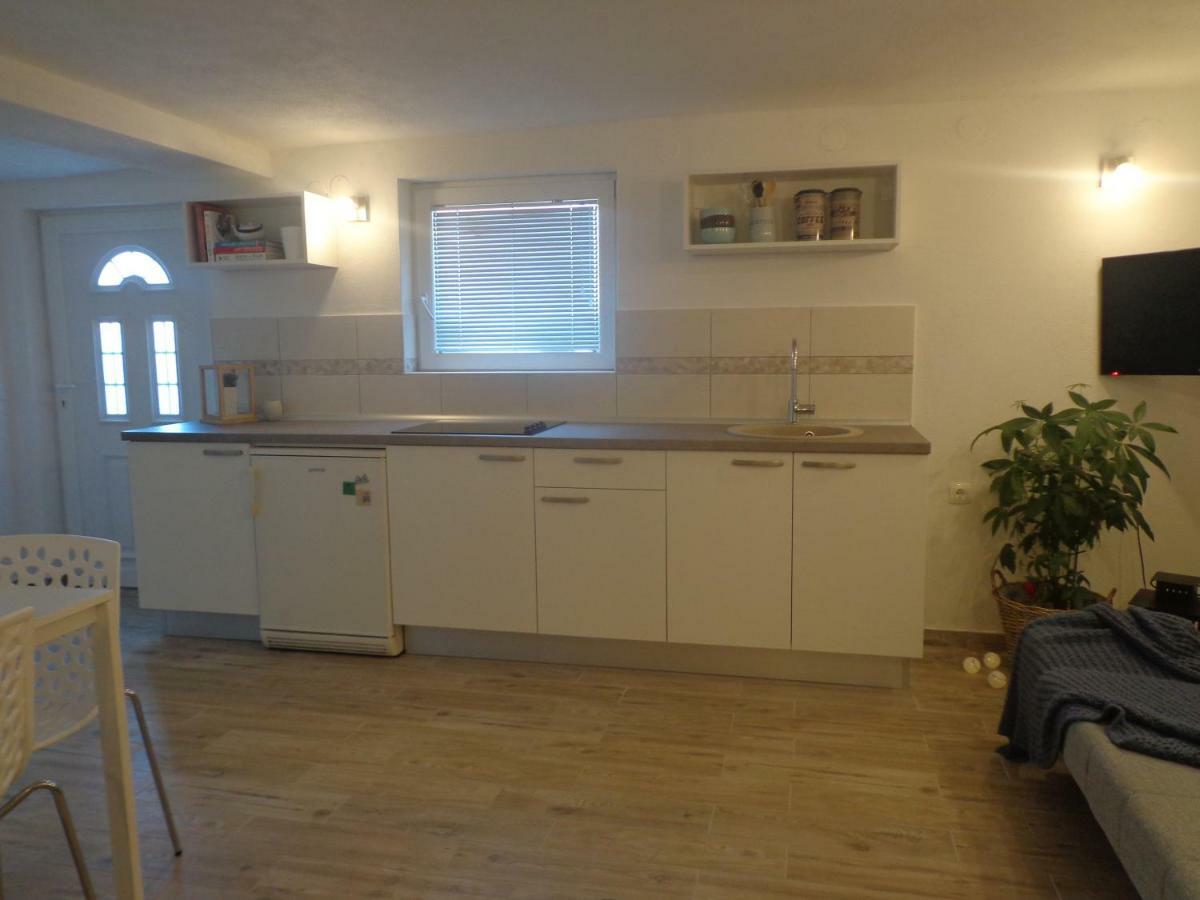 Apartment Ban Šibenik Buitenkant foto